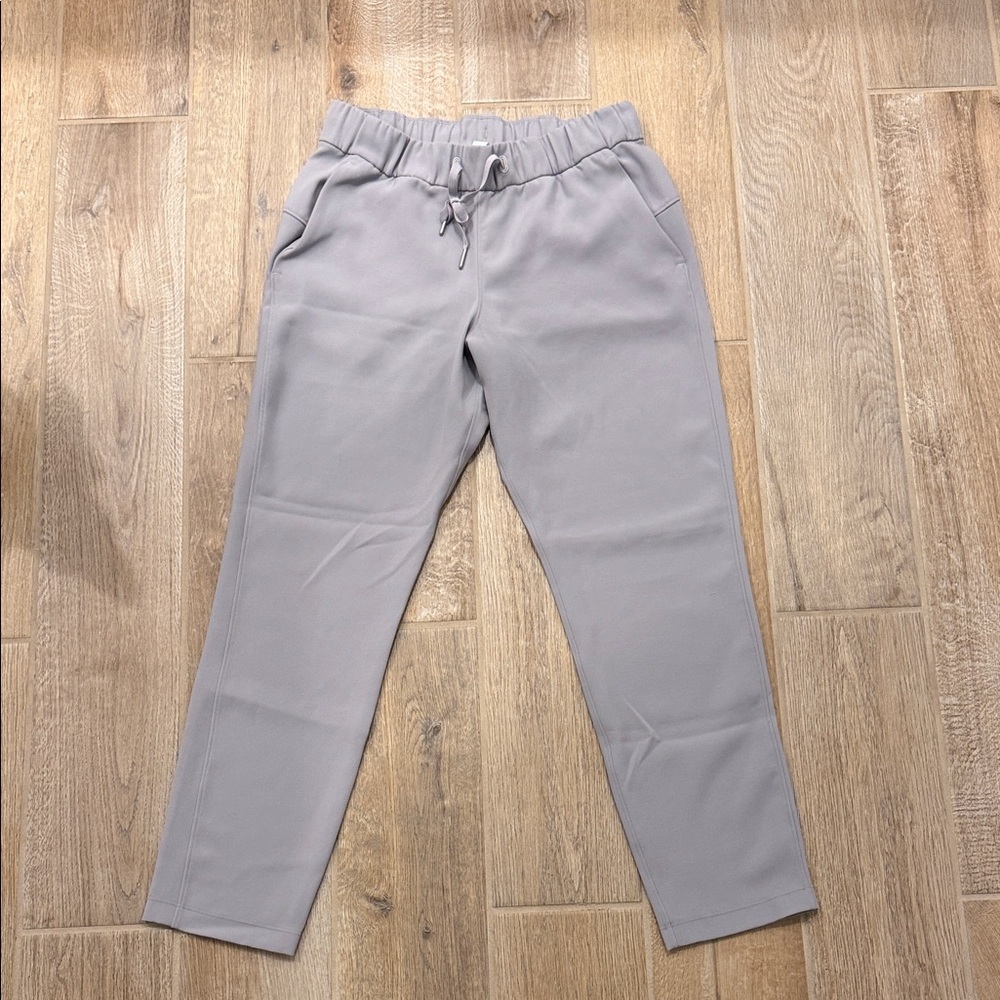 Lululemon On the Fly 7/8 Pant size 6